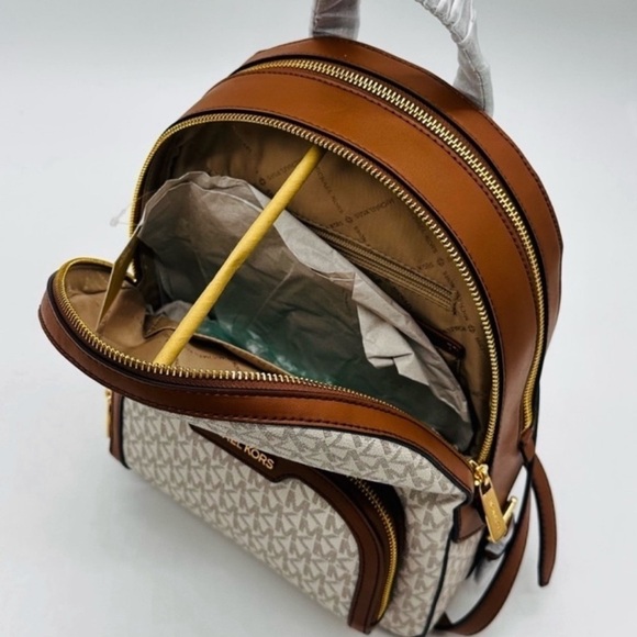 Michael Kors Medium Jaycee Zip Packet Backpack & Large Flat MF Phone Case Wallet - Picture 10 of 15